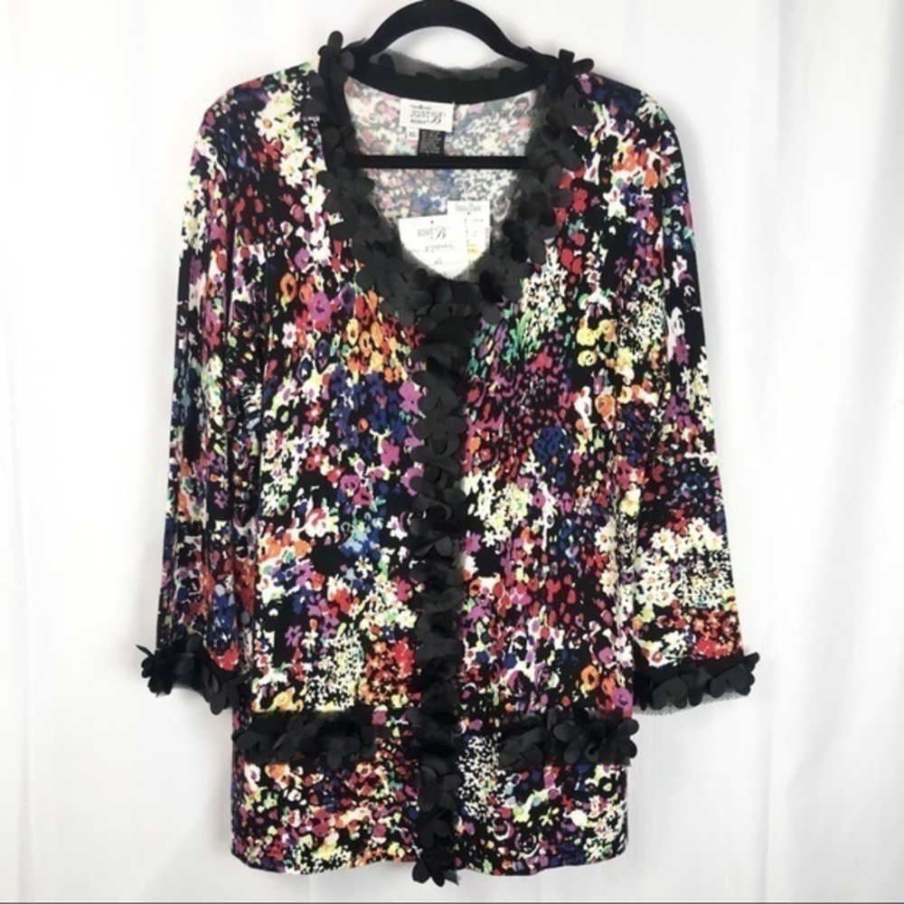 JUST B NITES Size XL Button Front Sweater. NWT.